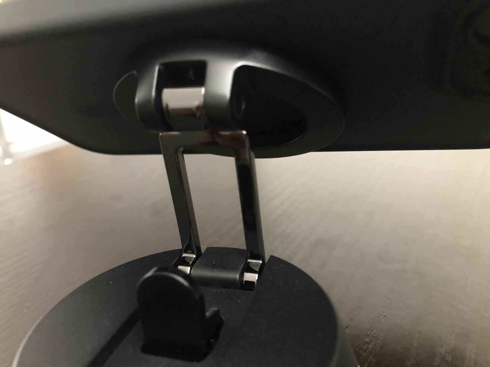 NeverFall Car Phone Holder for MagSafe [78+LBS Ultra Grip | 2400gf Magnetic Power] 360° Foldable Car Mount Cell Phone Holders for Your Car, Hands-Free Mount for Mobile Filming & Video Recording customer photo 1