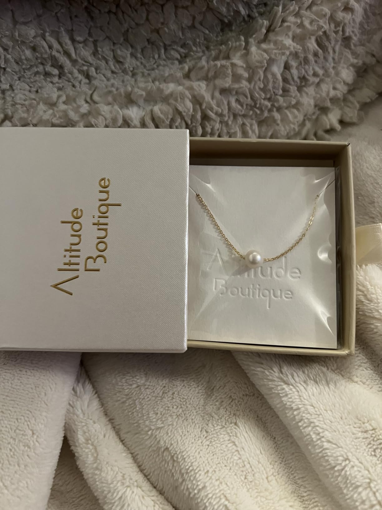 AAA+ Genuine Freshwater Single Pearl Pendant Necklace | 14K Gold-Plated Chain | Floating 8-10mm Freshwater Cultured White Pearl | Minimalist Fashion Jewelry for Women customer photo 1