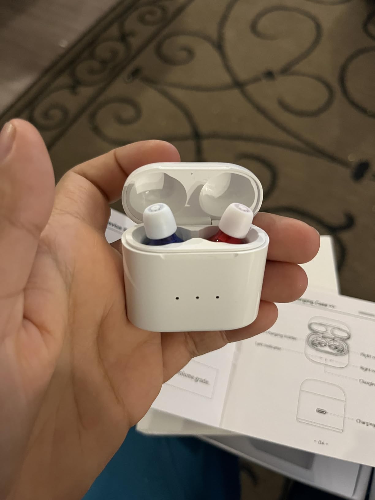 Hearing Aids for Seniors, Hearing Aid Rechargeable for Hearing Loss, Personal Hearing Amplifier with Volume Control and Portable Magnetic Charging Case, Noise Canceling Hearing Aids (Whtie) customer photo 2