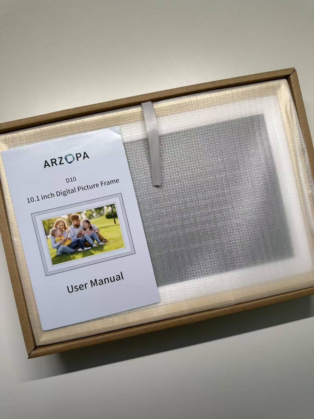 ARZOPA D10 10.1 inch Premium Metal Digital Picture Frame - HD IPS Anti-Glare Touchscreen, Instant Photo & Video Sharing from Your Phone via Free App, A Thoughtful Gift, Rose Gold customer photo 1