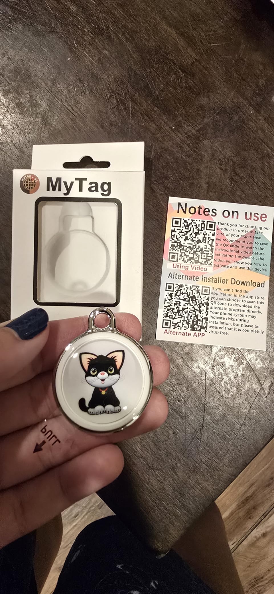 Smart GPS Tracker for Dogs,mini Easy to use Cat GPS Tracker,Waterproof and Drop-Proof,Real-time Positioning Smart Alarm pet Tracker,Extra Long Battery Life of 365 Day,No Subscription (Android & iOS) customer photo 1