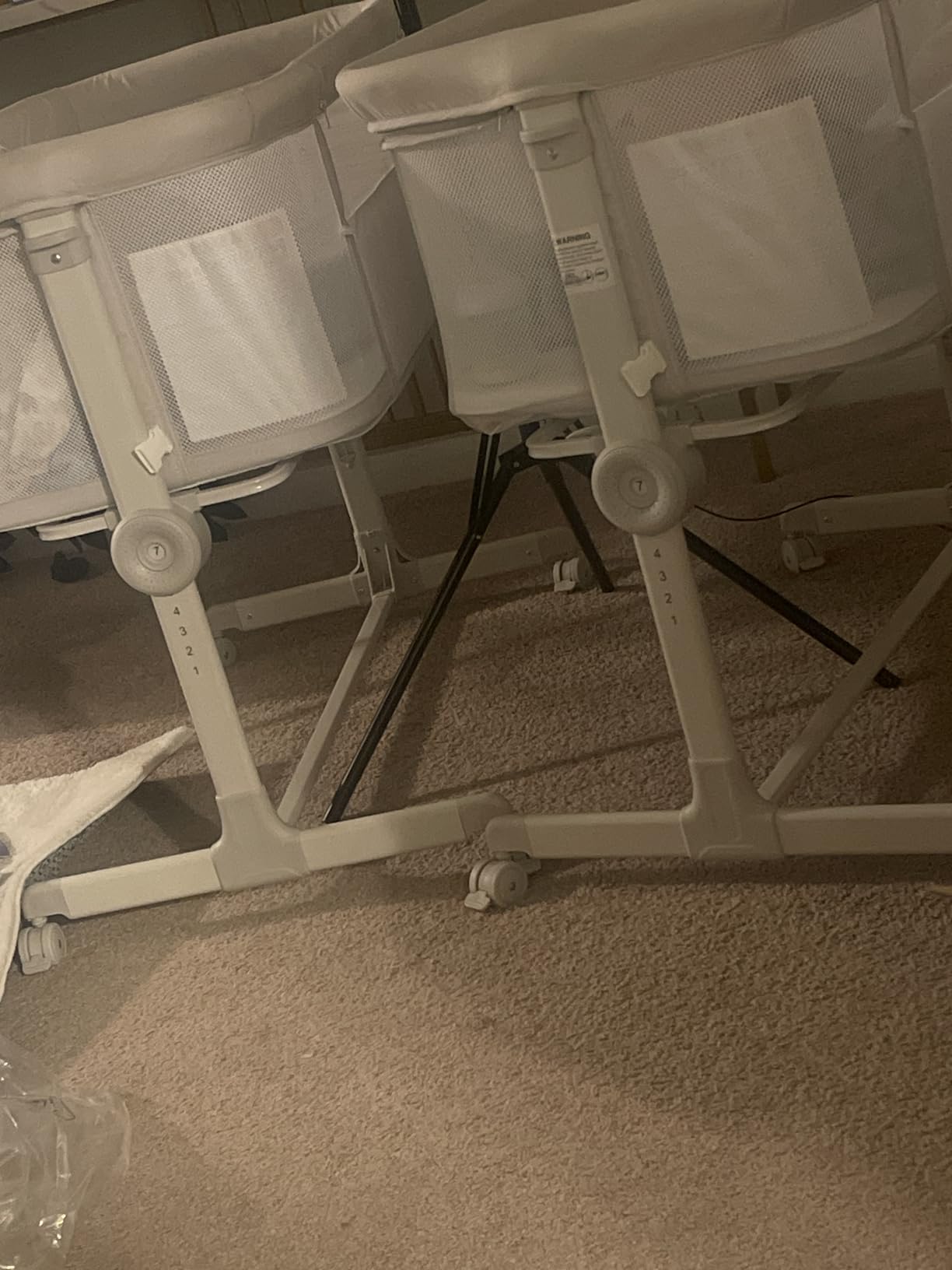 Ezebaby Baby Bassinets Bedside Sleeper, Portable Bedside Bassinet for Baby Newborn Infants with Adjustable 7 Heights and All Mesh Sides, Newborn Crib with Mattress and Soft, Breathable Sheet | Baby bassinets customer photo 2