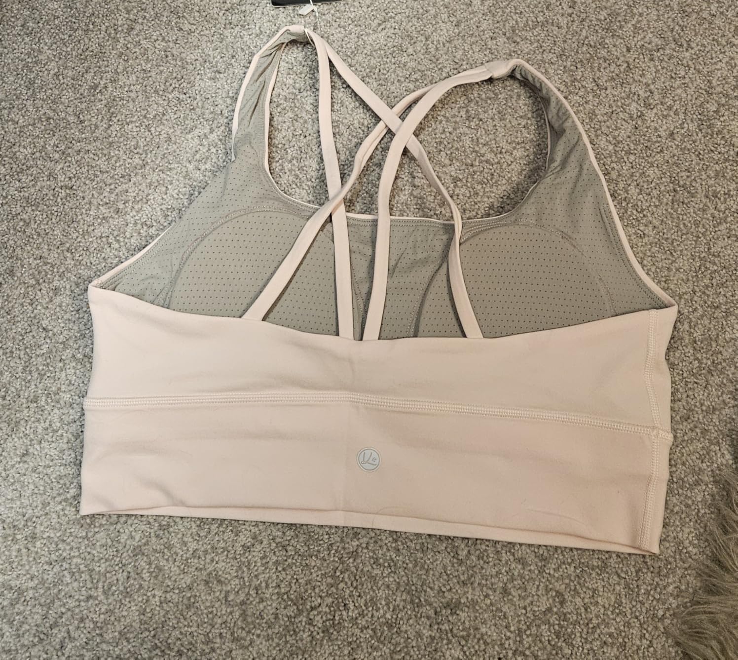 BareLuxe Sports Bras for Women Padded Strappy Longline Sports Bra Medium Support Criss Cross Yoga Workout Bra customer photo 2