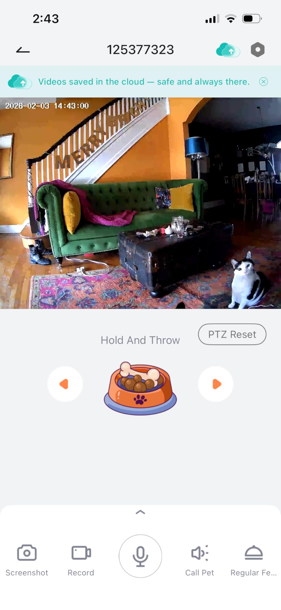 5MP Ultra HD Pet Camera - Dog Camera with Treat Dispenser, Remote Treat Tossing via Phone App, 360° Auto Tracking & Motion Alerts, 5G&2.4G WiFi for Cats Indoor customer photo 1