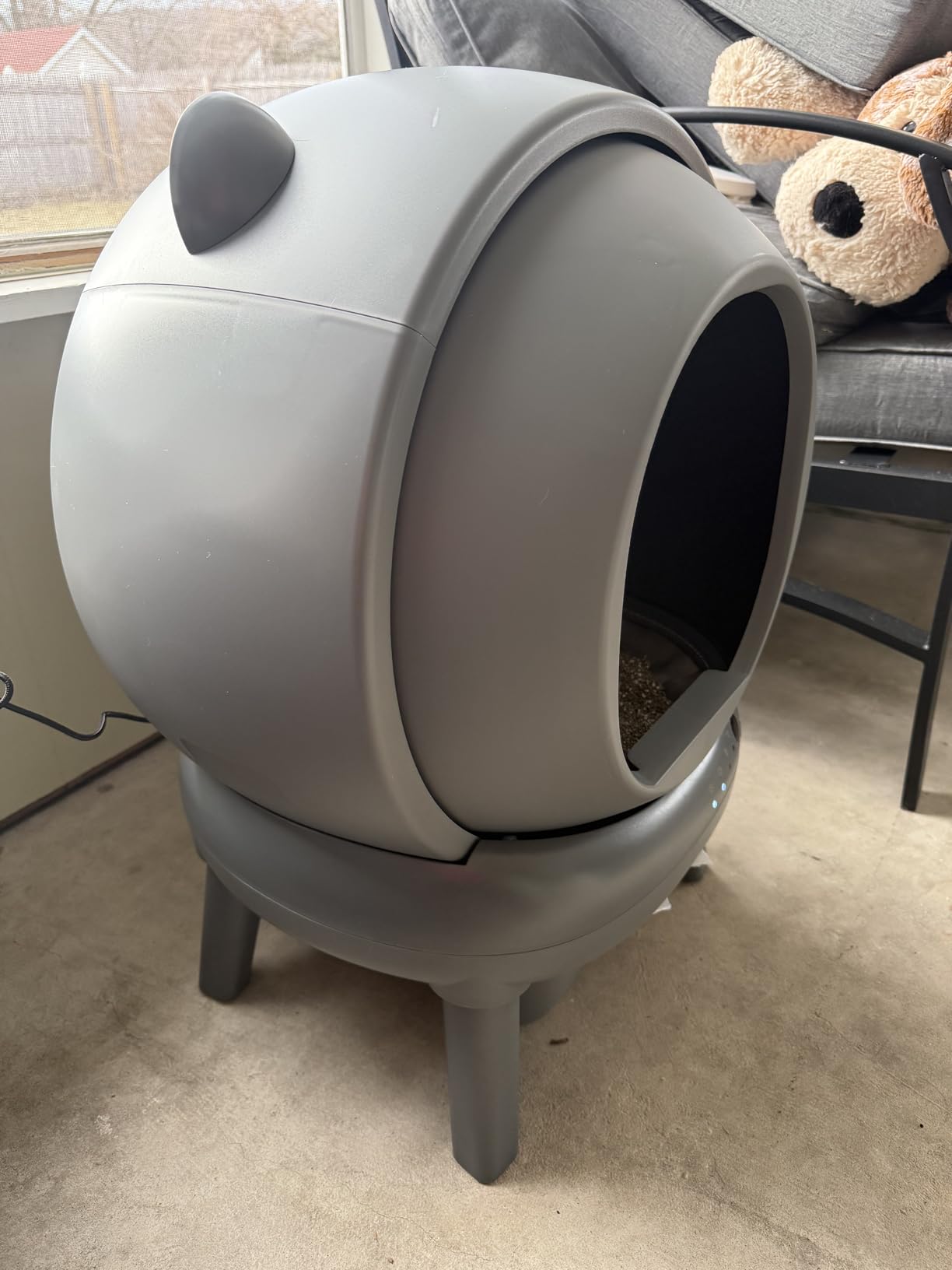 Automatic Litter Box, Self Cleaning Litter Box with App Control, Large Capacity for Multiple Cats, Noise & Odor Control, Dual Safety Sensors, Easy Maintenance with 2 Roll Garbage Bags, Gray customer photo 2