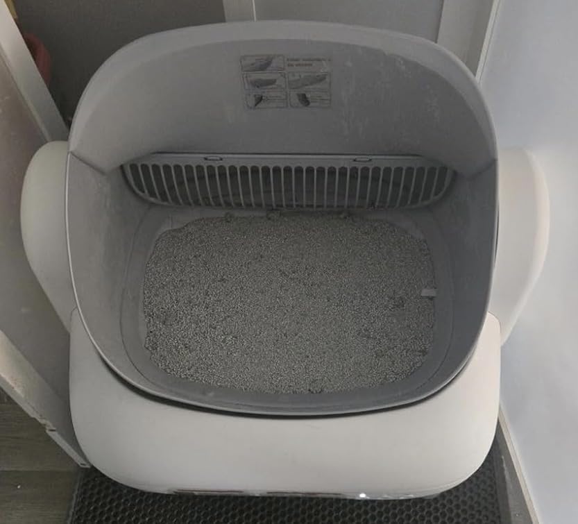 Automatic Cat Litter Box, Self Cleaning Litter Box for Multiple Cats with Open Top Design, App Control, Safety Protection, Ultra-Quiet customer photo 1