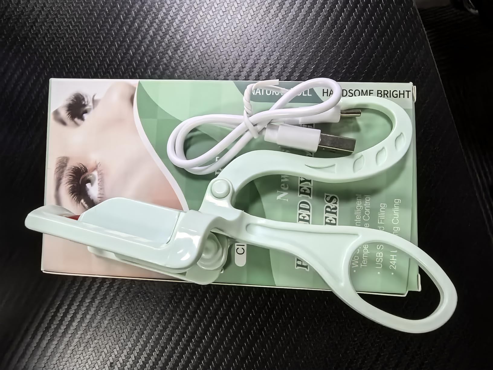 Heated Eyelash Curler, Fast 5s Heat up, 24 Hours Long Lasting, Rechargeable Electric Lash Curler, Temperature Control, Safe Anti-Burn Eye Lash Curler, Quick Natural Curling Lashes (Green) customer photo 2