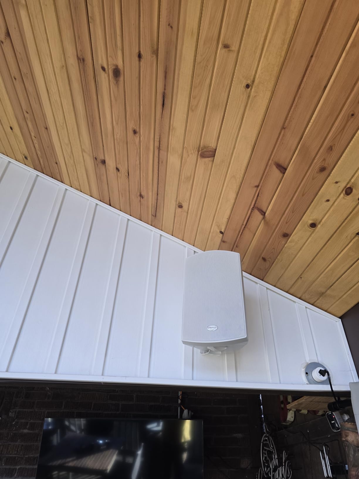 Klipsch AW-650 Indoor/Outdoor Speaker, White (Pair) customer photo 2