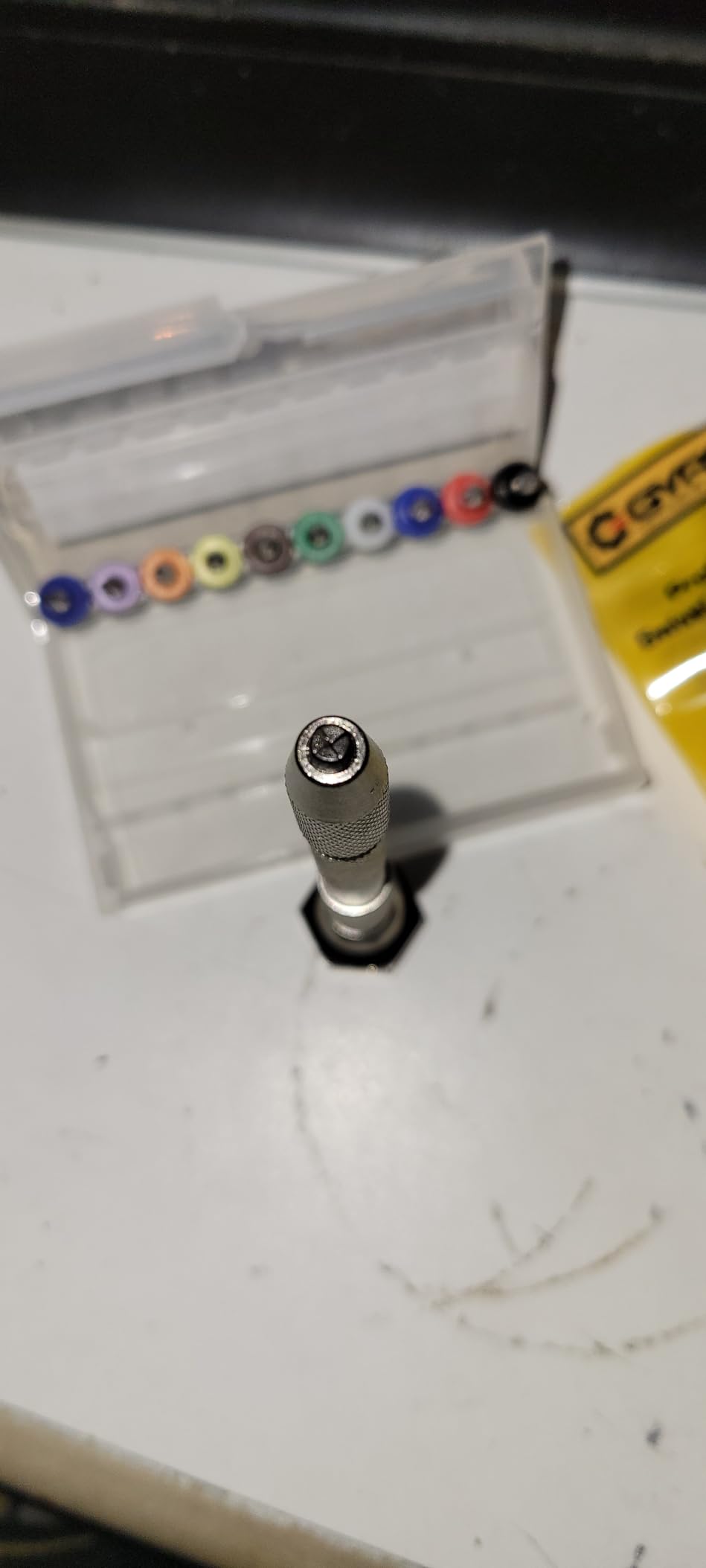 B000CSCQ98 customer 2-OnlyCaptions
