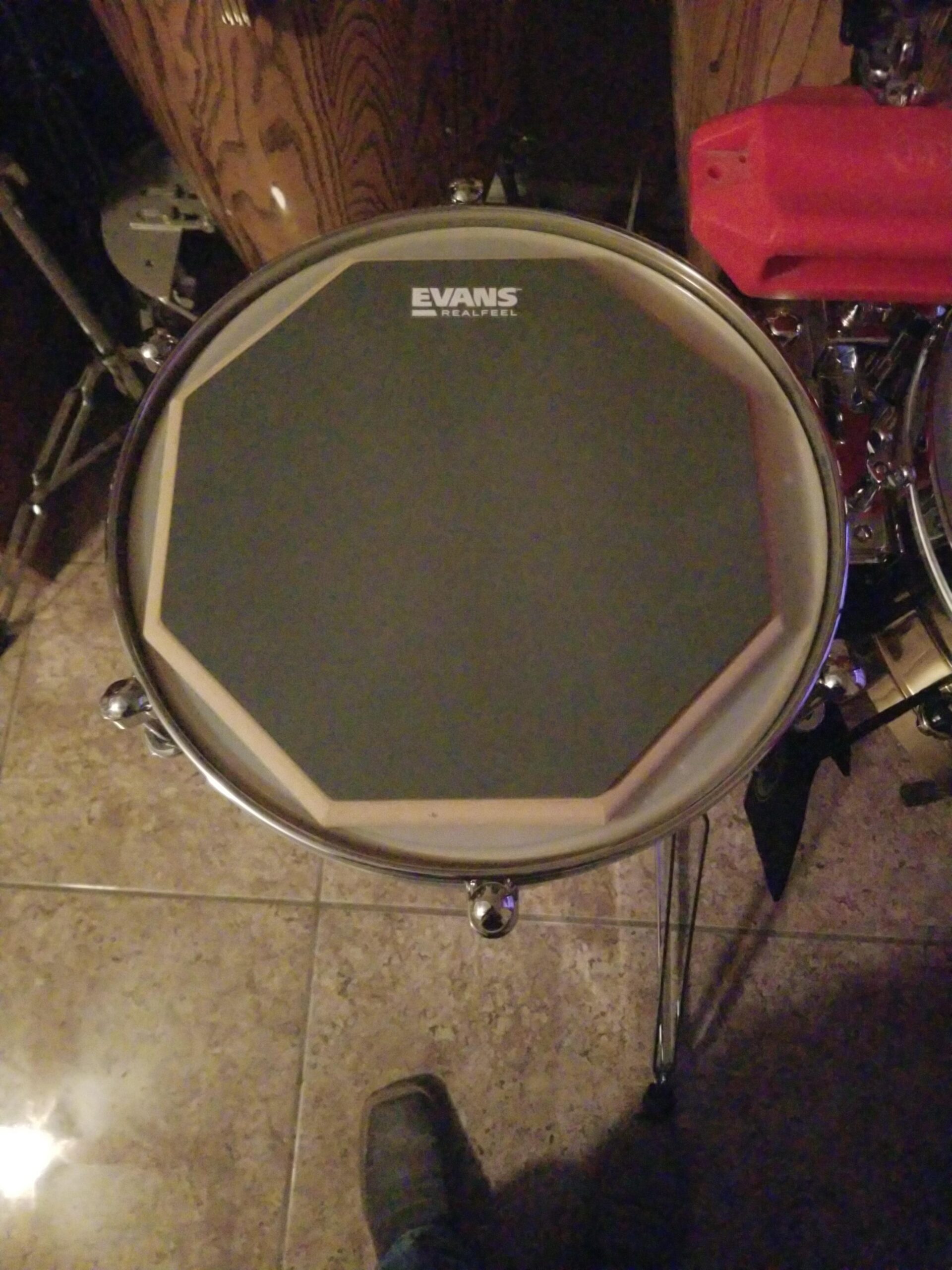 Evans RealFeel Drum Practice Pad - Gum Rubber, Single Sided, 12 Inch customer photo 1