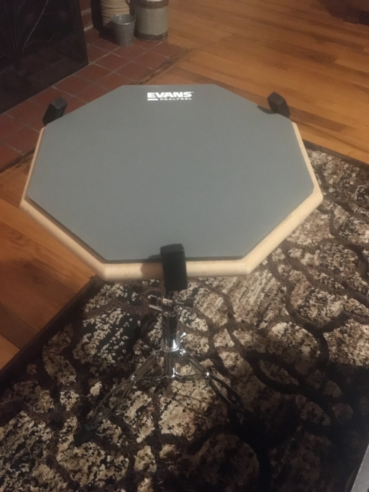 Evans RealFeel Drum Practice Pad - Gum Rubber, Single Sided, 12 Inch customer photo 2