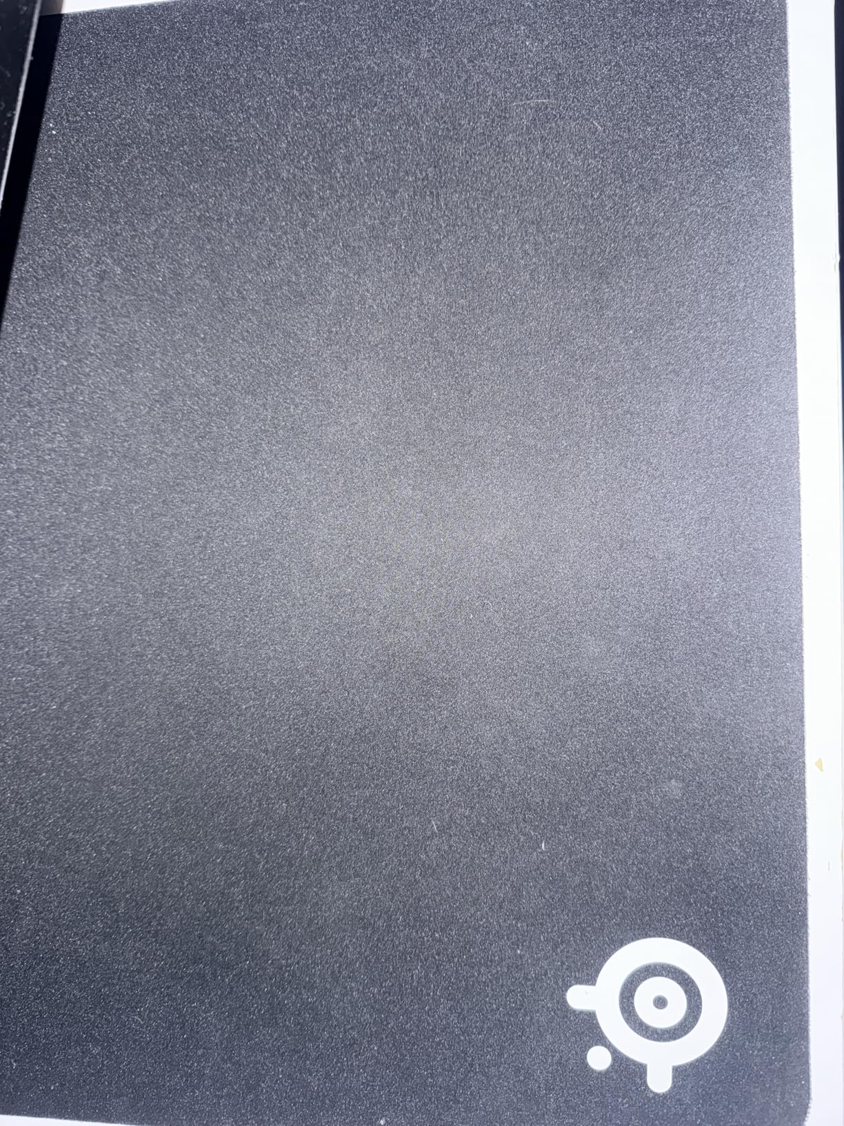 SteelSeries QcK Large Gaming Mousepad - Black - Non-Slip Silicone Rubber Base - Peak Tracking and Stability - Optimized for Gaming Sensors - 490 mm x 420 mm - FPS, MOBAs, RTS, MMO customer photo 2