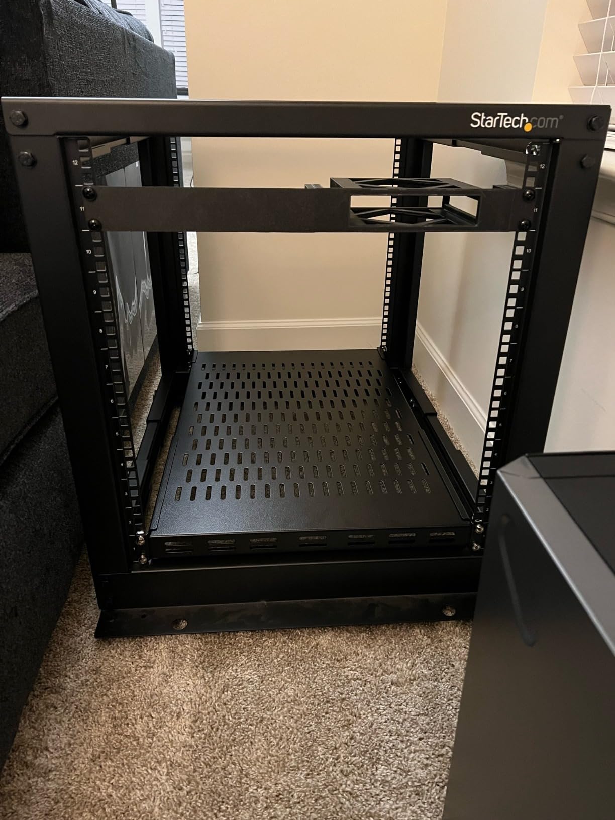 StarTech.com 1U Adjustable Vented Server Rack Mount Shelf - 175lbs - 19.5 to 38in Adjustable Mounting Depth Universal Tray for 19