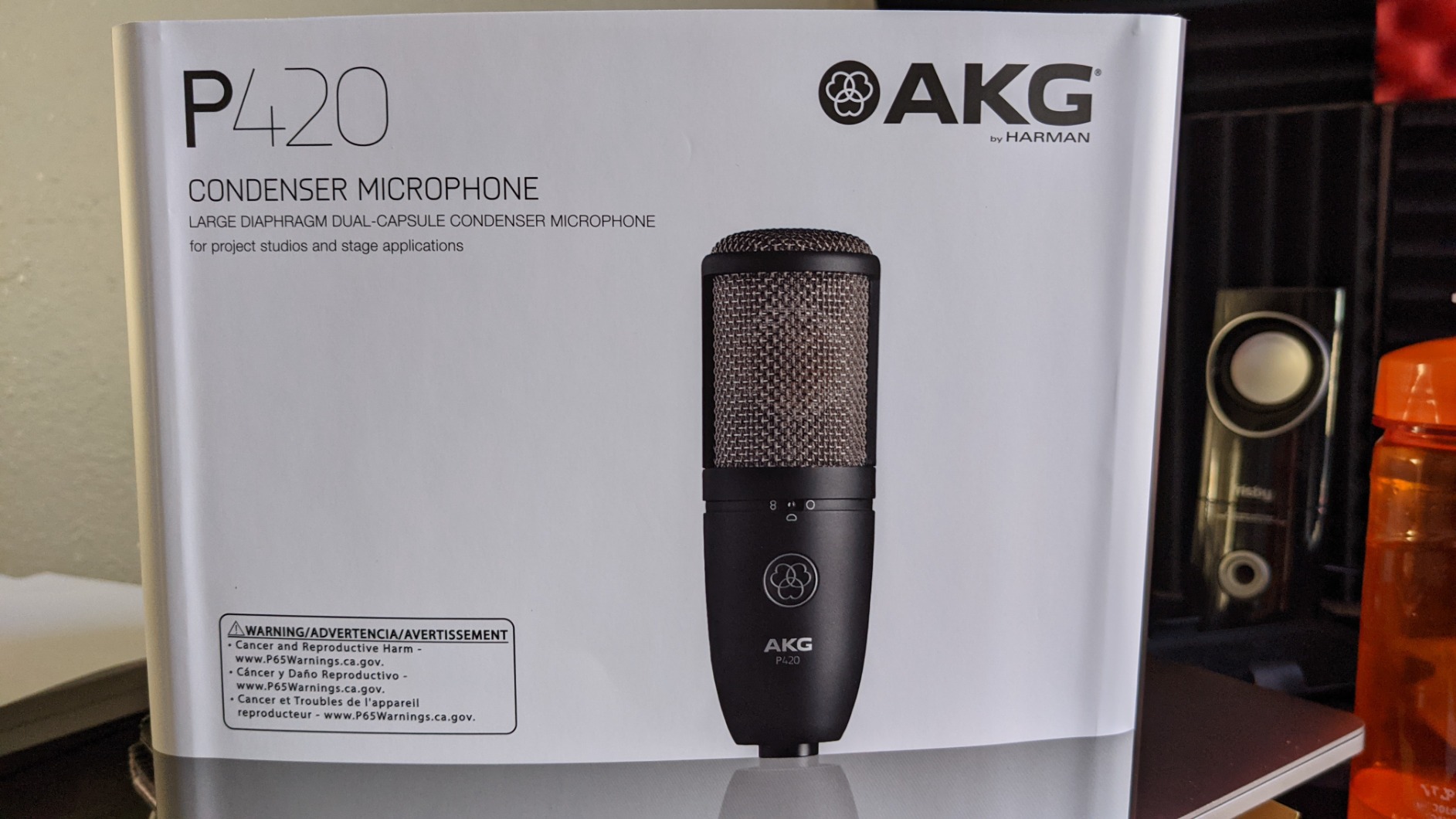 AKG Pro Audio P420 Multi-Pattern Condenser Microphone with Shock Mount and Case. Great for ensemble recording, grand piano, woodwind, brass instruments, drums and percussion customer photo 2