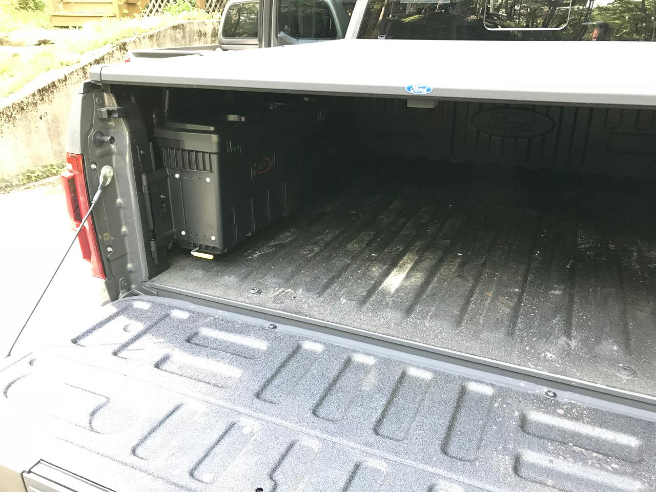 RealTruck UnderCover SwingCase Truck Bed Storage Box | SC201D | Fits 1999 - 2014 Ford F-150 Drivers Side customer photo 2