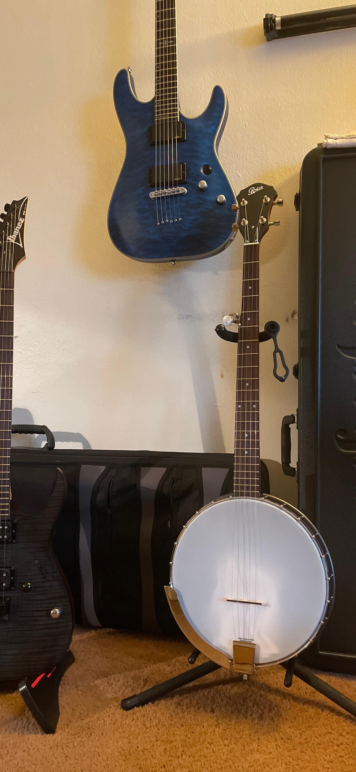 Rover RB-20 Open Back 5-String Banjo - Lightweight Beginner Banjo with Durable Composite Rim & Classic Styling customer photo 1