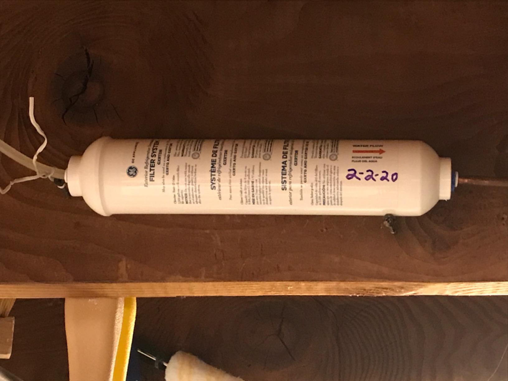 GE GXRTDR Exterior Refrigerator/Icemaker Filtration System, White customer photo 2
