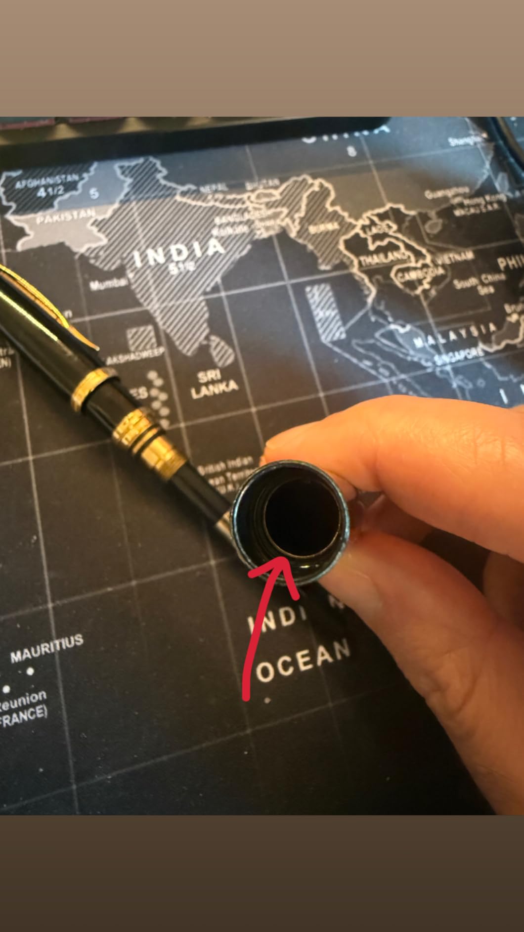 Waterman Carène Black Sea Fountain Pen | High-Gloss Black & 23k Gold Clip | Fine Nib with Blue Ink Cartridge | Gift Box customer photo 1