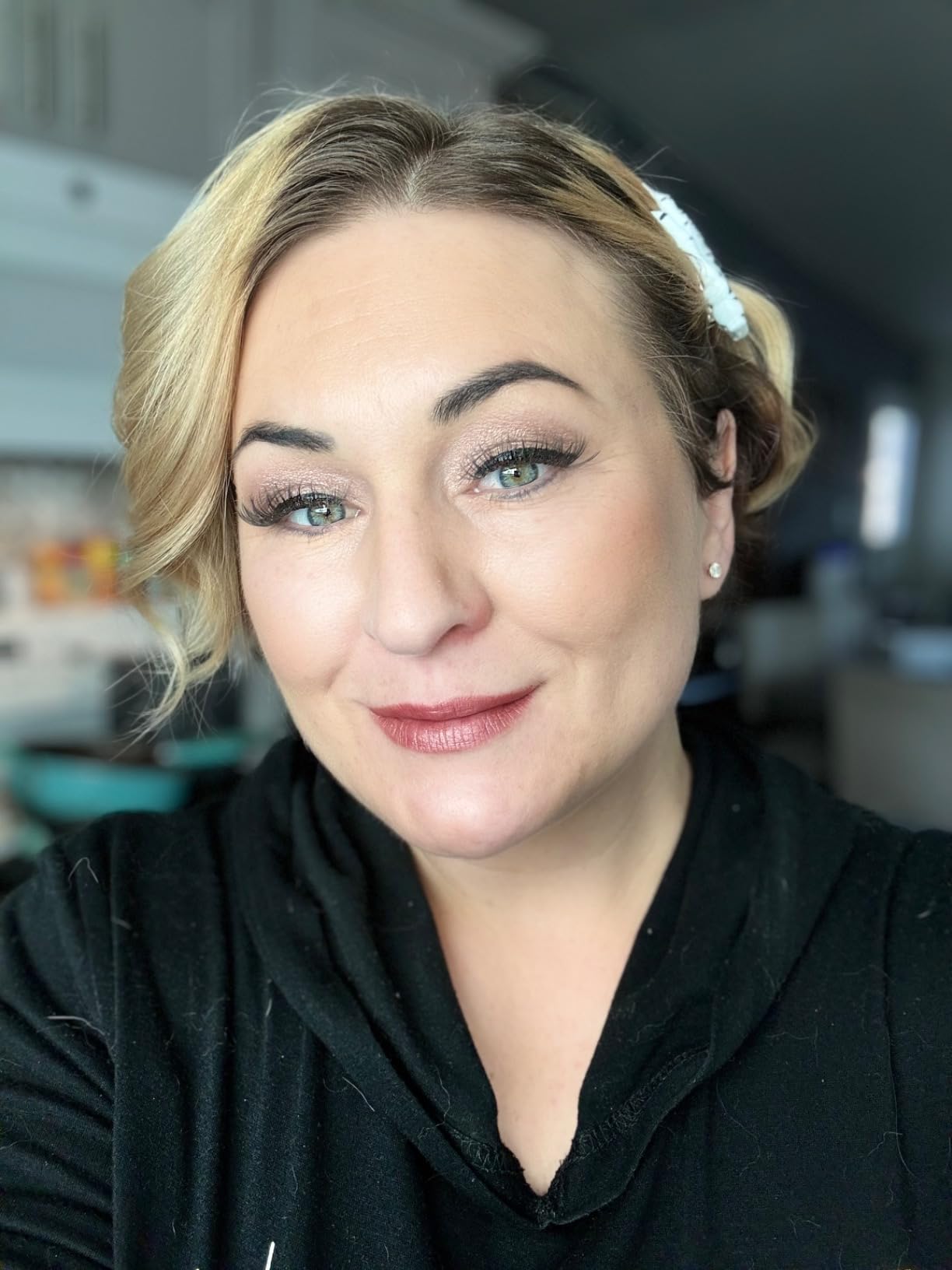 Complete Professional Belloccio Airbrush Cosmetic Makeup System with a MASTER SET of All 17 Foundation Color Shades in 1/4 oz Bottles - Blush, Bronzer, Highlighters customer photo 2