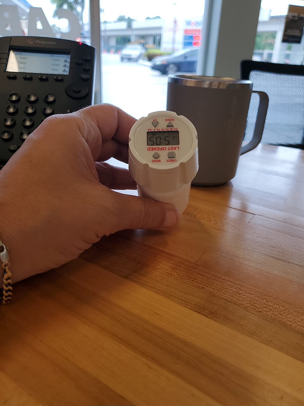TimeCap & Bottle Last Opened Time Stamp with Reminder customer photo 1