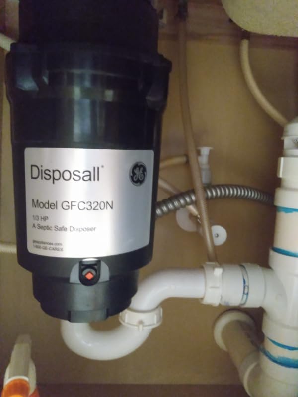 GE Disposall Continuous Feed 1/3 Horsepower Motor Garbage Disposer, GFC325N customer photo 1