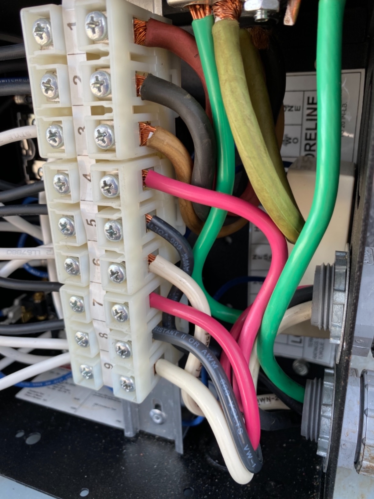 Elkhart (LPT50BRD) 50 Amp Automatic Transfer Switch customer photo 1