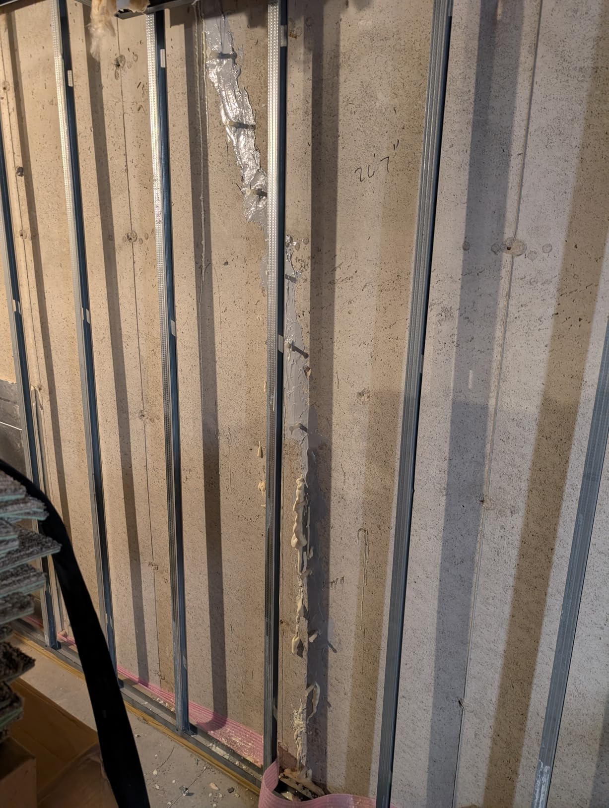 40ft Polyurethane Foundation Wall Crack Repair Kit, Concrete Crack Filler Basement Wall Injection System, Stops Water Leaks, Poxy Paste Surface Sealer, Basement Waterproofing & Foundation Leak Repair customer photo 1