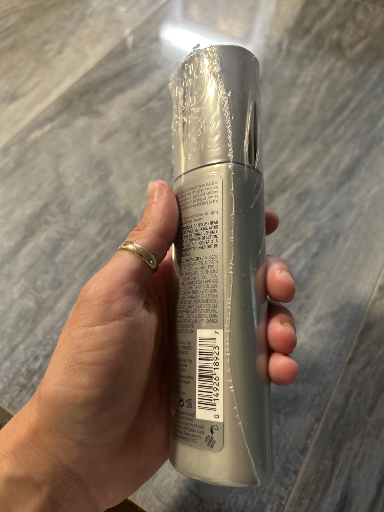 Kenra Platinum Blow-Dry Mist | Ultra-Lightweight Thermal Protectant | Detangles, Smooths, & Softens | Eliminates Frizz & Resists Humidity | Fine To Medium Hair customer photo 2