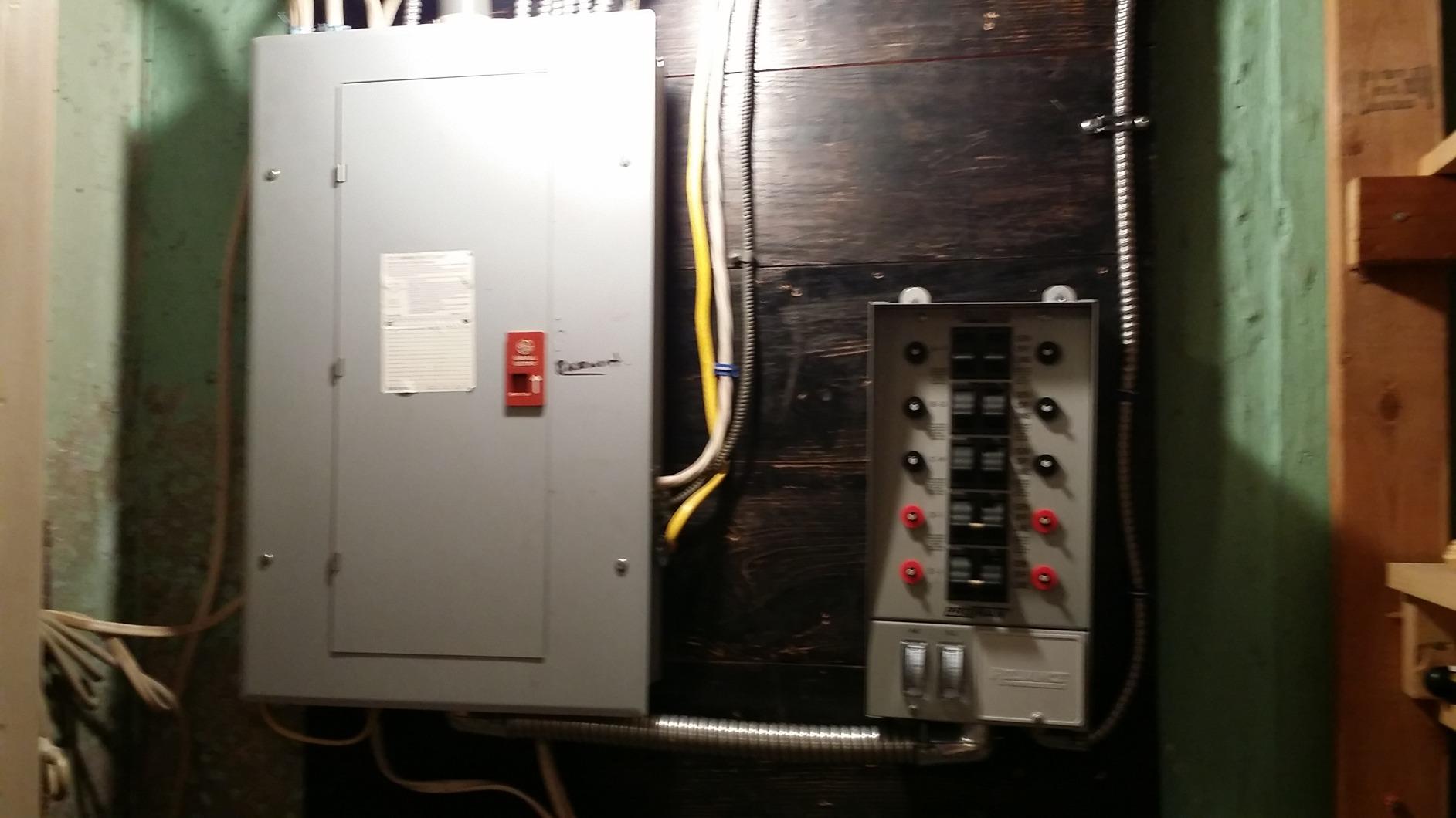 Reliance Controls 31410B Pro/Tran 10-Circuit 30-Amp Indoor Generator Transfer Switch customer photo 1