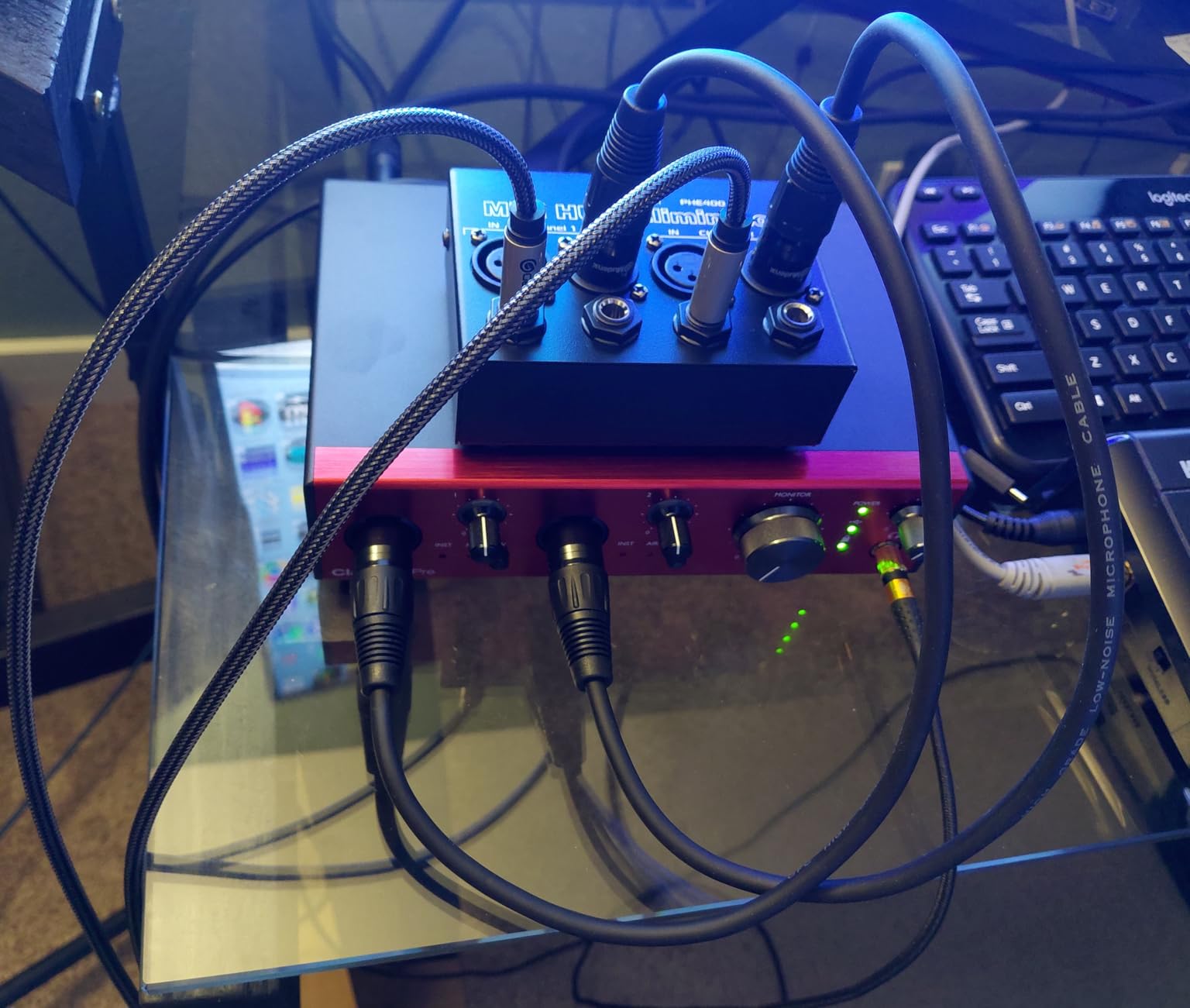 Pyle Compact Mini Hum Eliminator Box - 2 Channel Passive Ground Loop Isolator, Noise Filter,AC Buzz Destroyer, Hum Killer w/ 1/4