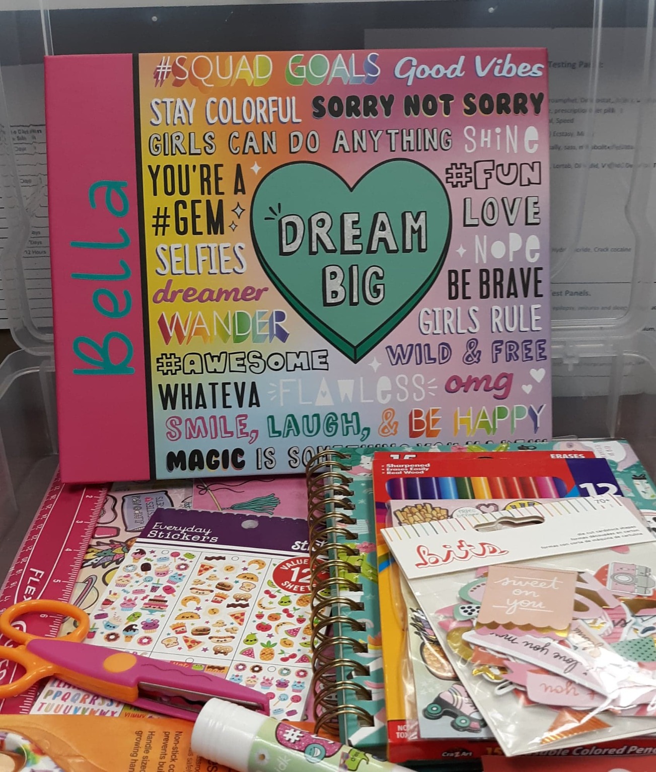 Just My Style Ultimate Scrapbook, Personalize and Decorate A 40-Page DIY Scrapbook, Great for Travel, Road Trips & On-The-Go, Memory Keeper Scrap Book for Kids & Tween Ages 6, 7, 8, 9, Beige customer photo 2
