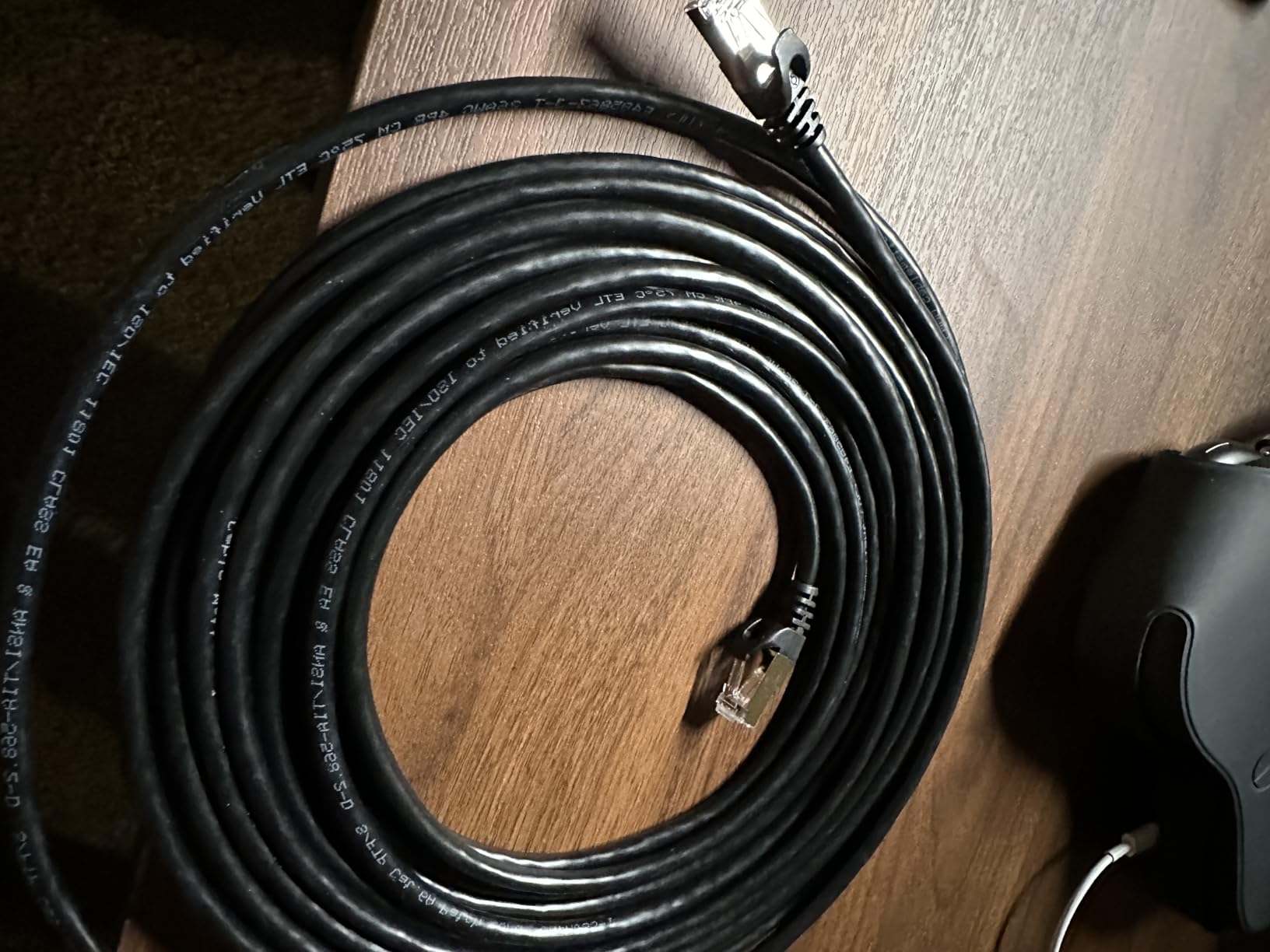 Cable Matters 10Gbps Snagless Shielded Cat 6A Ethernet Cable - 30ft, Cat 6A Cable, Cat6A Cord, Ethernet Cord, Black customer photo 1