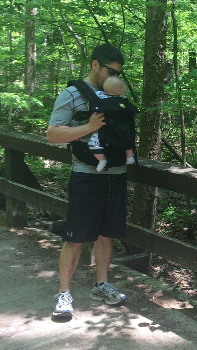 LILLEbaby Complete All Seasons Ergonomic 6-in-1 Baby Carrier Infant to Toddler with Lumbar Support (7-45 Pounds) customer photo 2