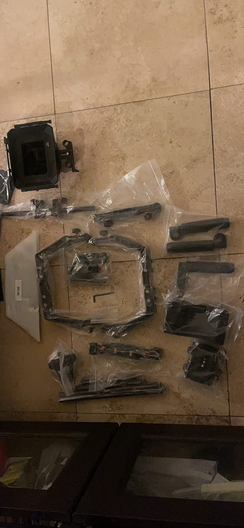 FC-03 Camera Shoulder Rig Kit with Cage, 4 x 4 Matte Box & Follow Focus for DSLR Cameras. Includes Dual Handgrips, Baseplate, Shoulder Pad, 15mm Rod System & Top Handle (FC-03) customer photo 1