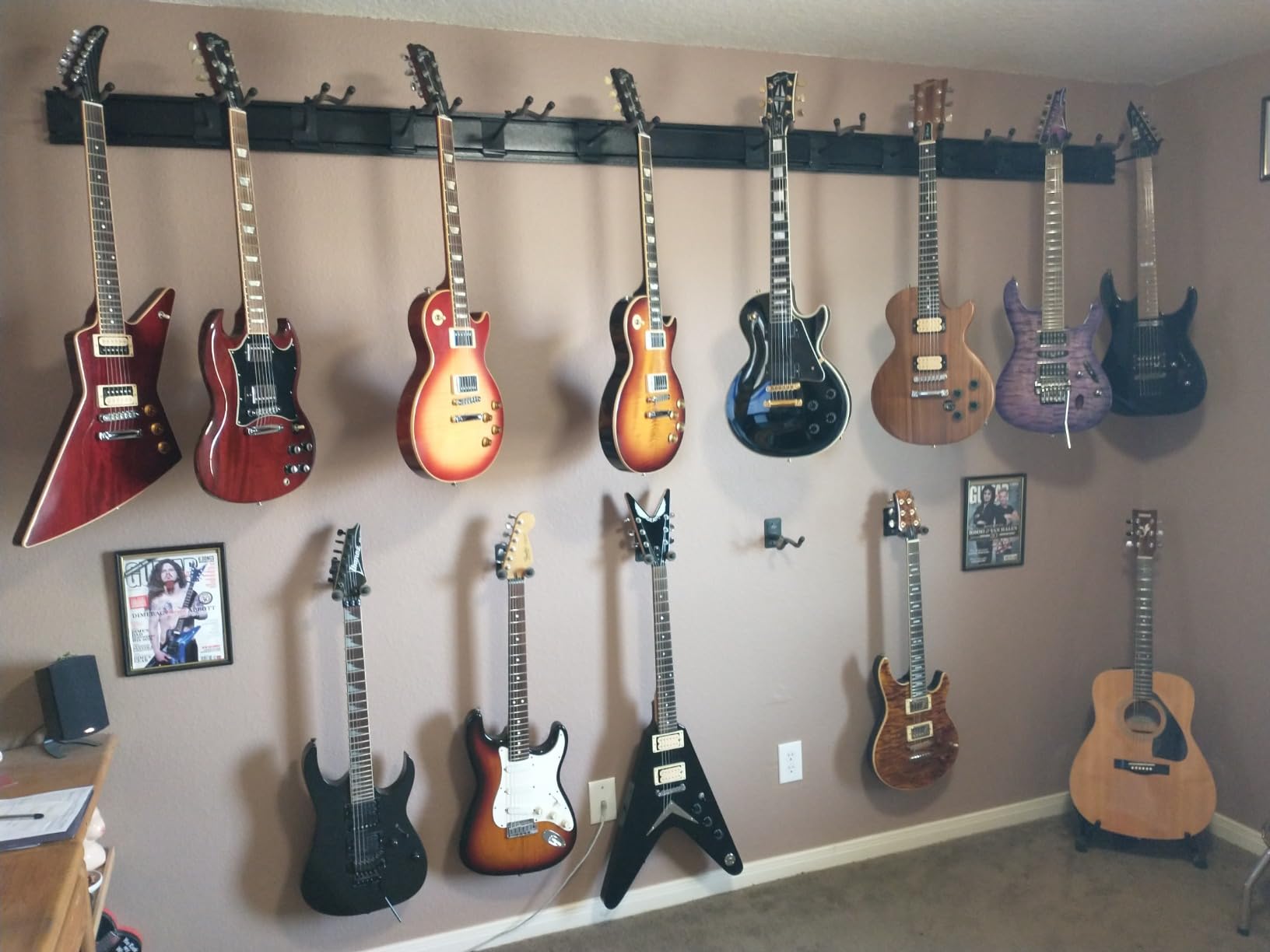 String Swing Guitar Wall Rack, Multiple Guitar Wall Mount, Guitar Organizer for Acoustic & Electric Guitars, 5 Padded Arm Hangers & Black Slatwall Rail customer photo 1