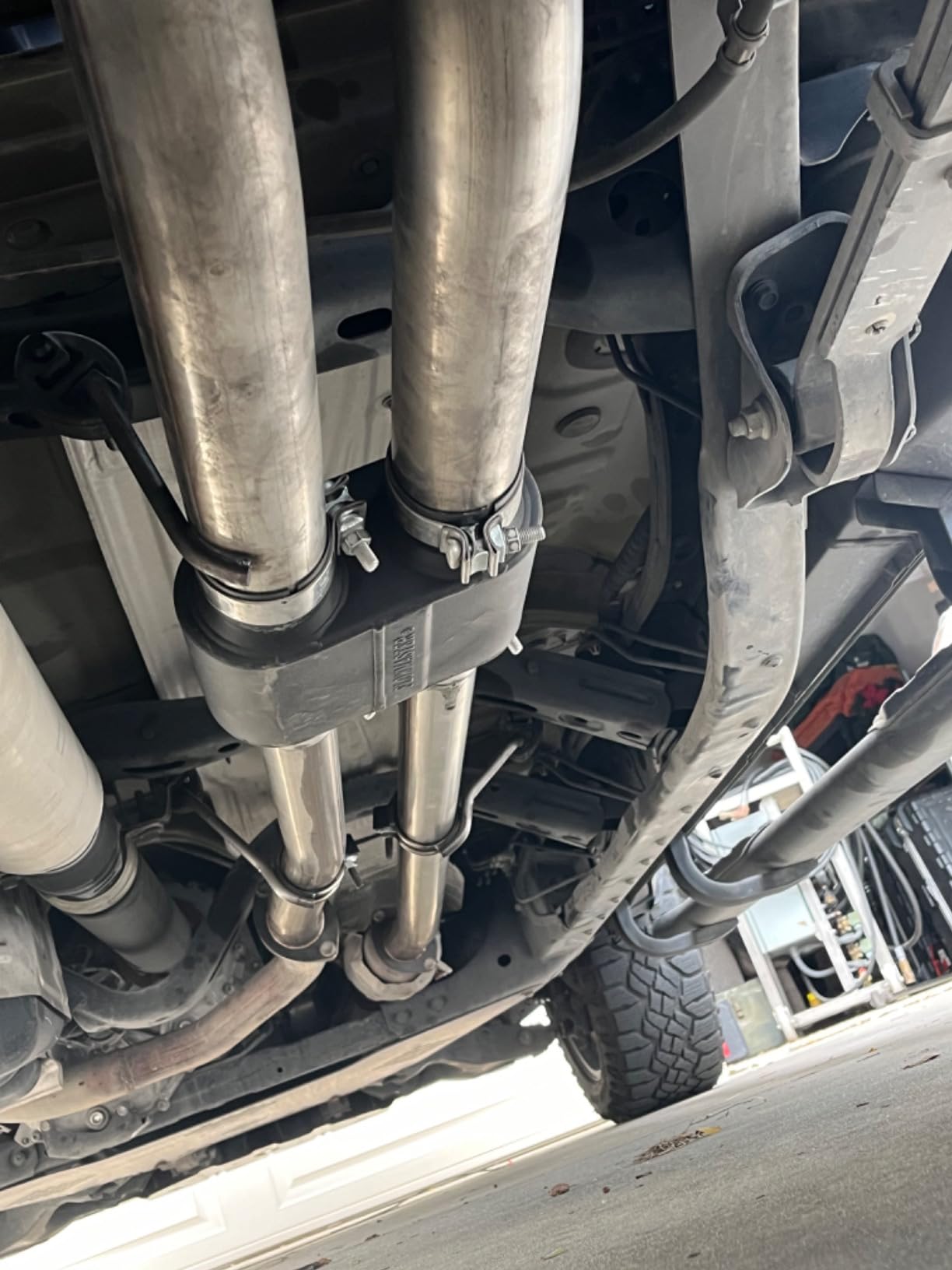 Flowmaster 817692 Outlaw Cat-Back Exhaust Kit 3 Inch Stainless Steel Dual 4 Inch Black Stainless Tips Compatible with 2009-2021 Toyota Tundra 4.6L 4.7L 5.7L customer photo 1