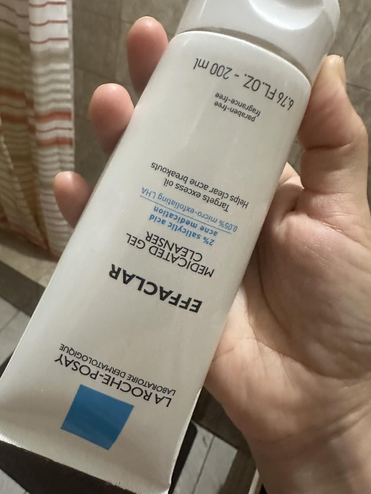 La Roche-Posay Effaclar Medicated Gel Cleanser, 2% Salicylic Acid Cleanser + LHA + Glycerin, Foaming Acne Face Wash, Helps Clear & Prevent Acne Breakouts, Oil Free, Targets Excess Oil customer photo 1
