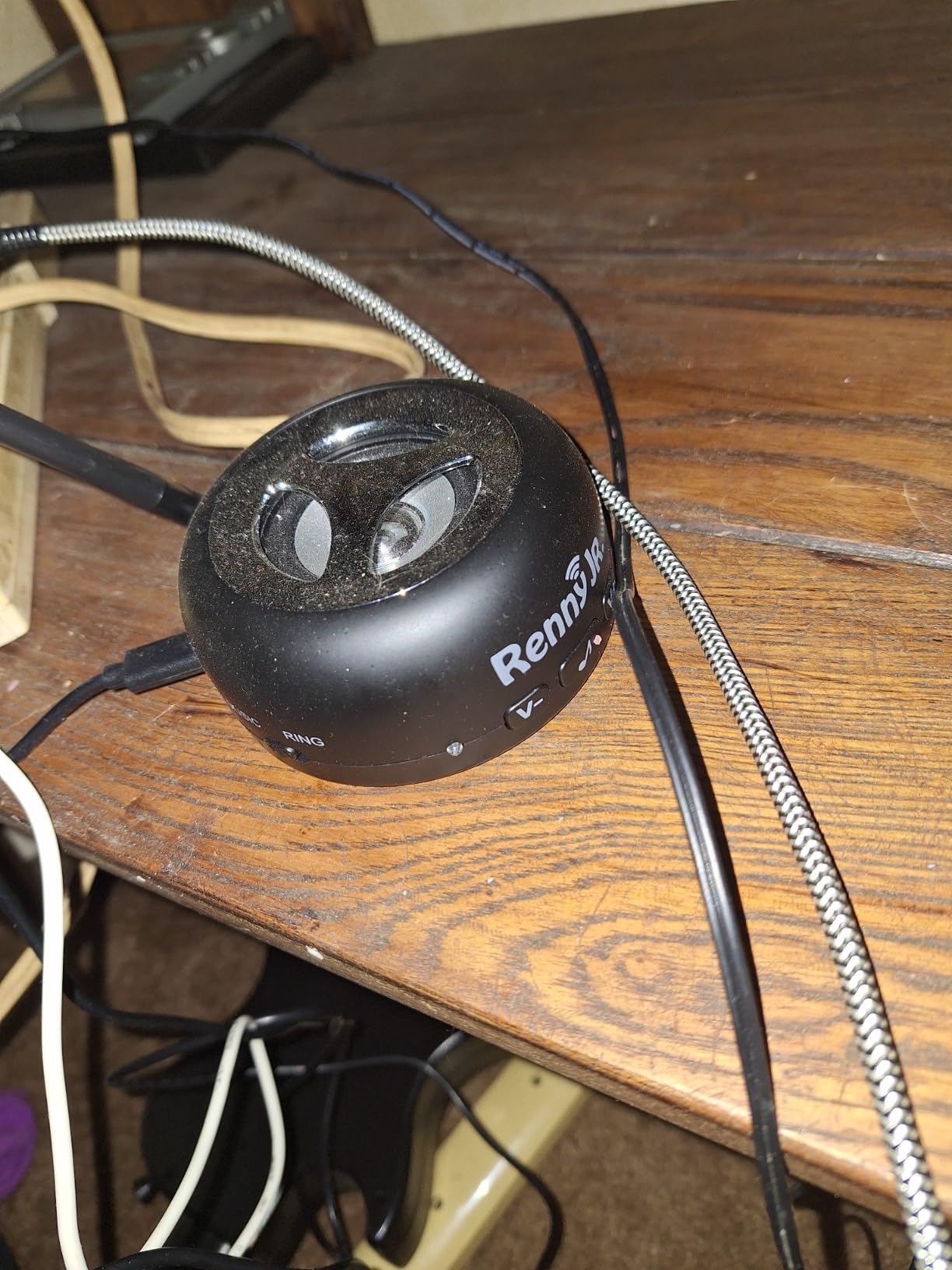 RENNY - Loud Cell Phone Ringer, Amplifier & Flasher for Hearing Impaired & Noisy Environments (117dB) | Wireless Bluetooth Auto-Connect | 5 Selectable Ringtones | No Missed Calls customer photo 2