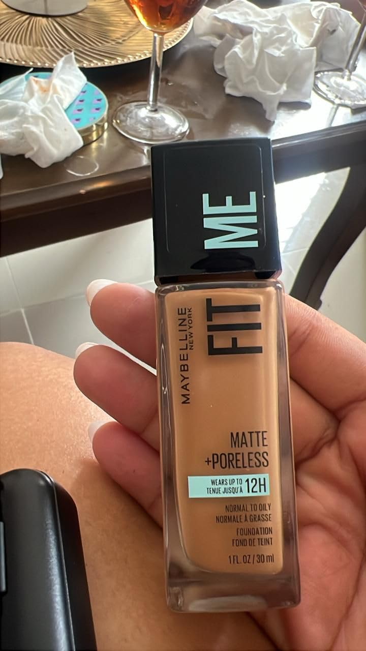 Maybelline Fit Me Matte + Poreless Liquid Oil-Free Foundation Makeup, Ivory, 1 Count (Packaging May Vary) customer photo 2