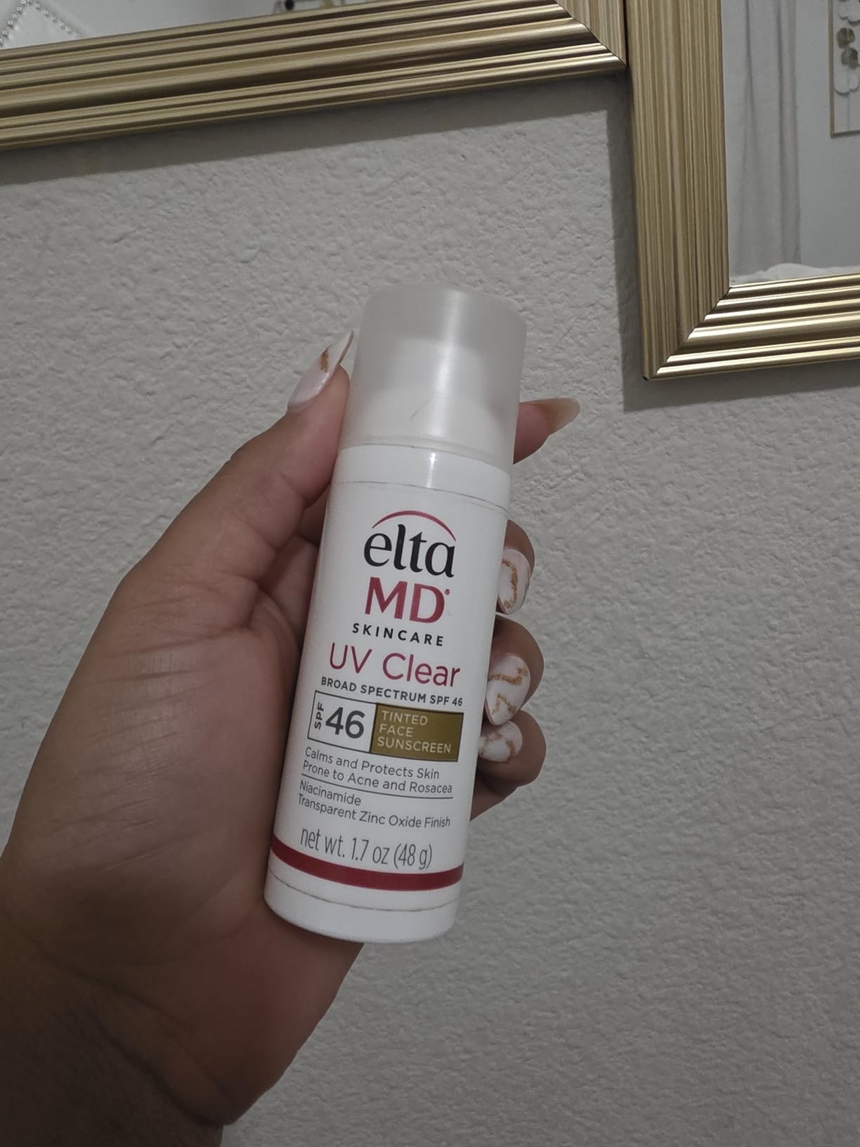 EltaMD UV Clear Tinted Face Sunscreen SPF 46, Oil Free Sunscreen for Sensitive Skin with Zinc Oxide, Dermatologist Recommended customer photo 2