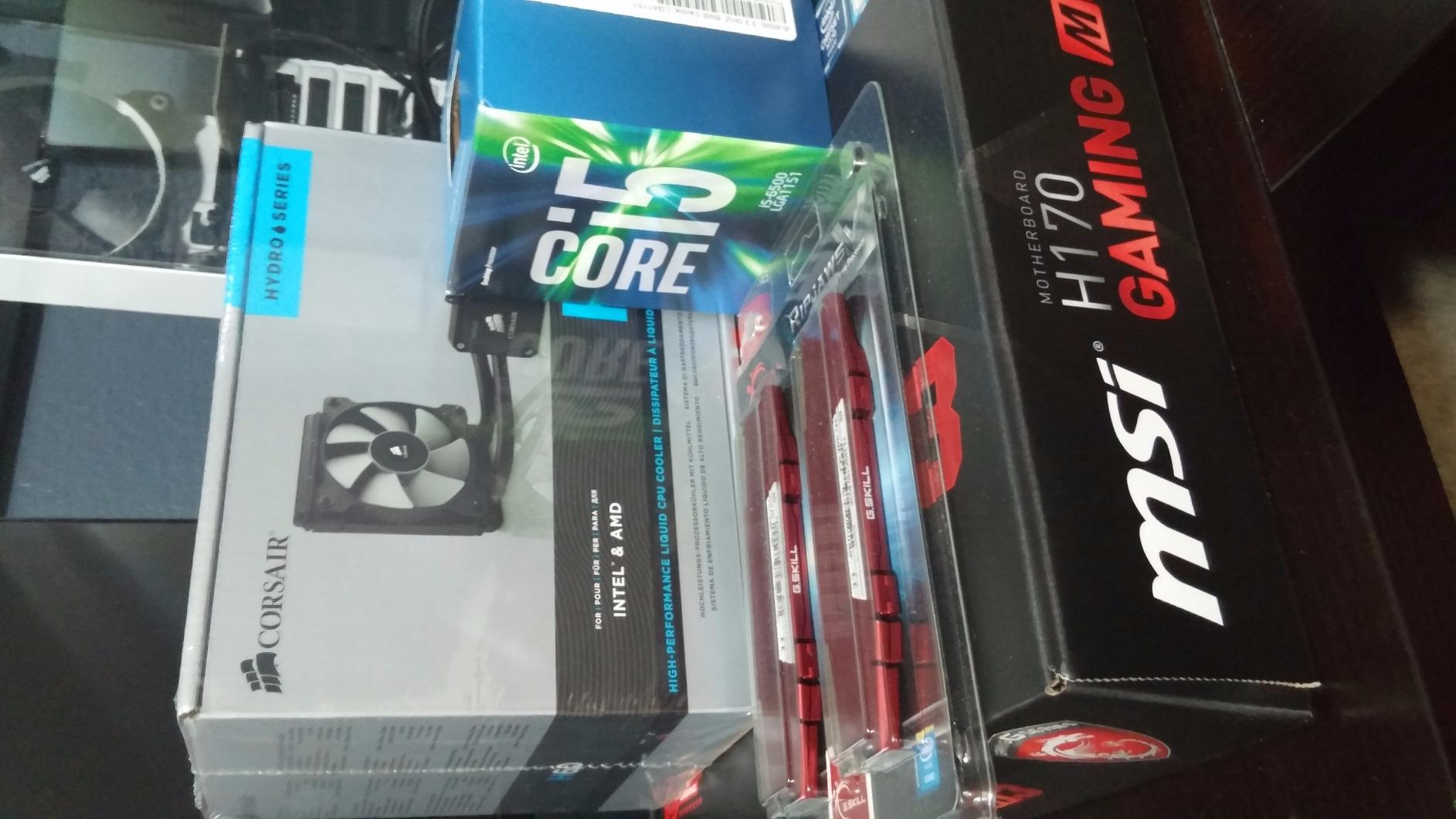 Core i5 6500 3.20 GHz Quad Core Skylake Desktop Processor, Socket LGA 1151, 6MB Cache customer photo 1