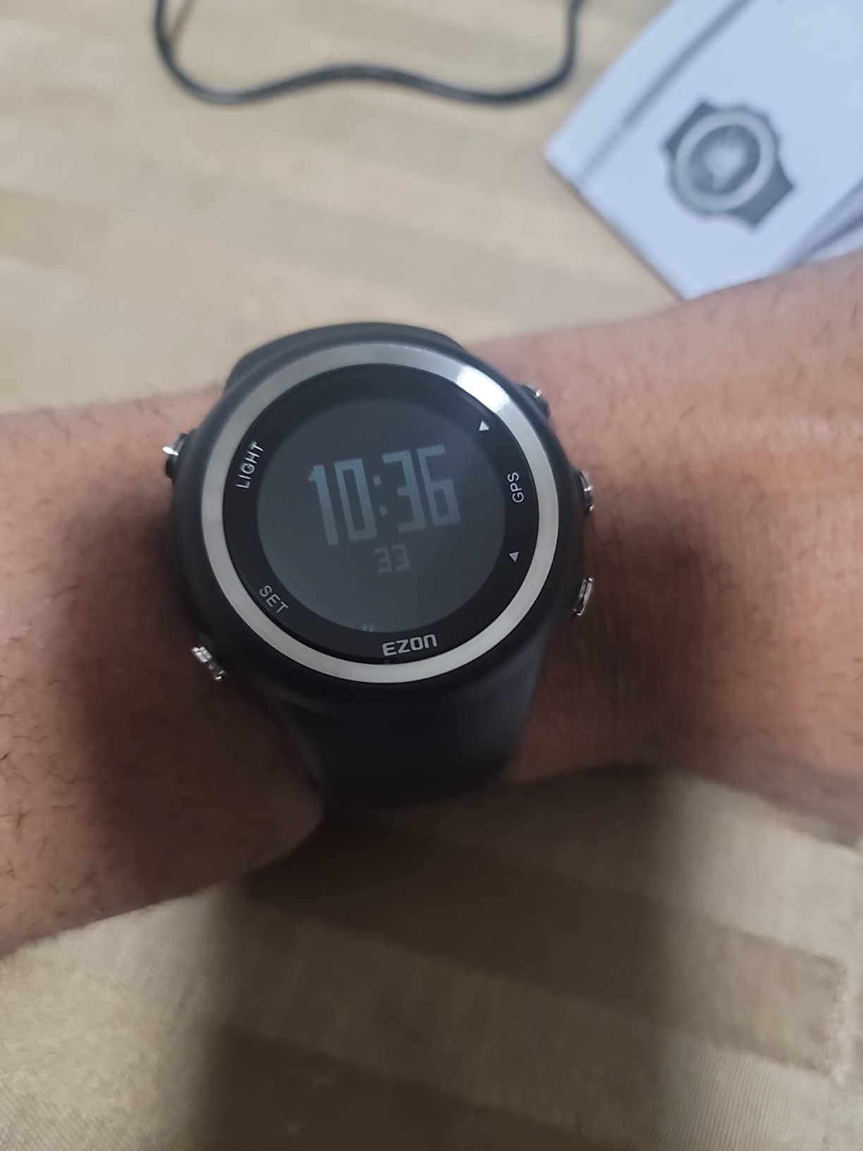 EZON GPS Running Watch with Speed Distance Pace Alarm and Calorie Counter and Stopwatch for Men T031 Black customer photo 2