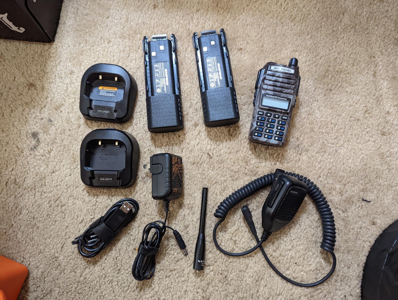 BaoFeng UV-82HP (RED) High Power Dual Band Radio: 136-174mhz (VHF) 400-520mhz (UHF) Amateur (Ham) Portable Two-Way customer photo 2