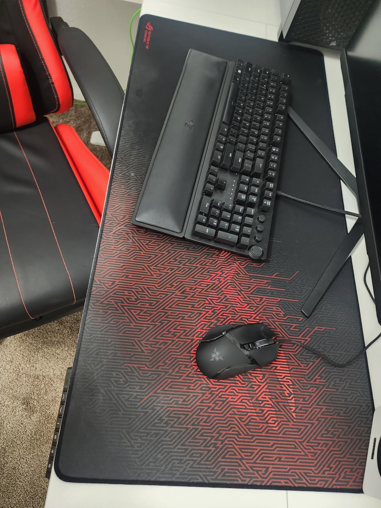 ASUS ROG Sheath Gaming Mouse Pad - 35.4