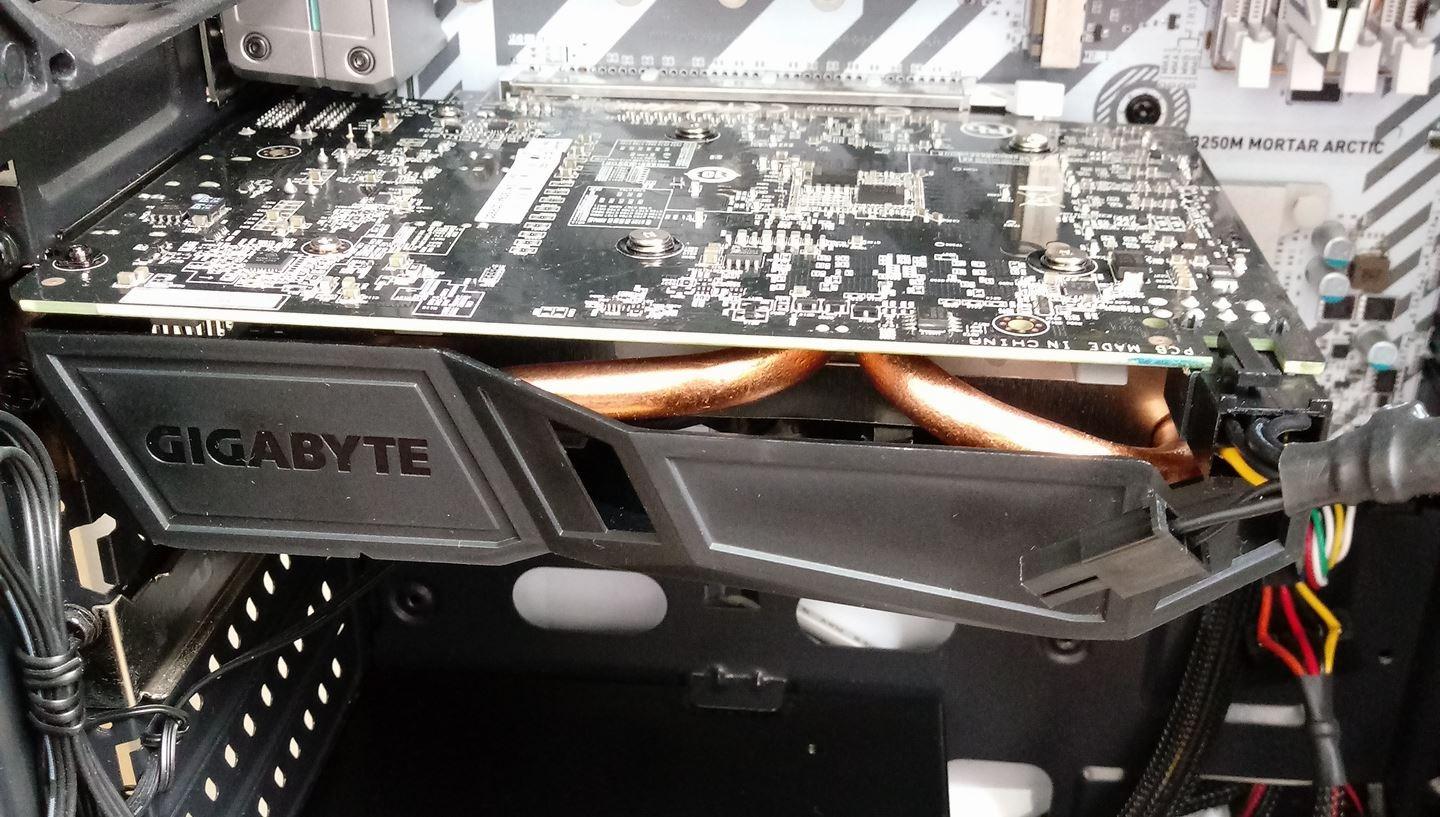 GIGABYTE GeForce GTX 1060 Mini ITX OC 6GB GDDR5 Graphics Cards (GV-N1060IXOC-6GD) customer photo 2