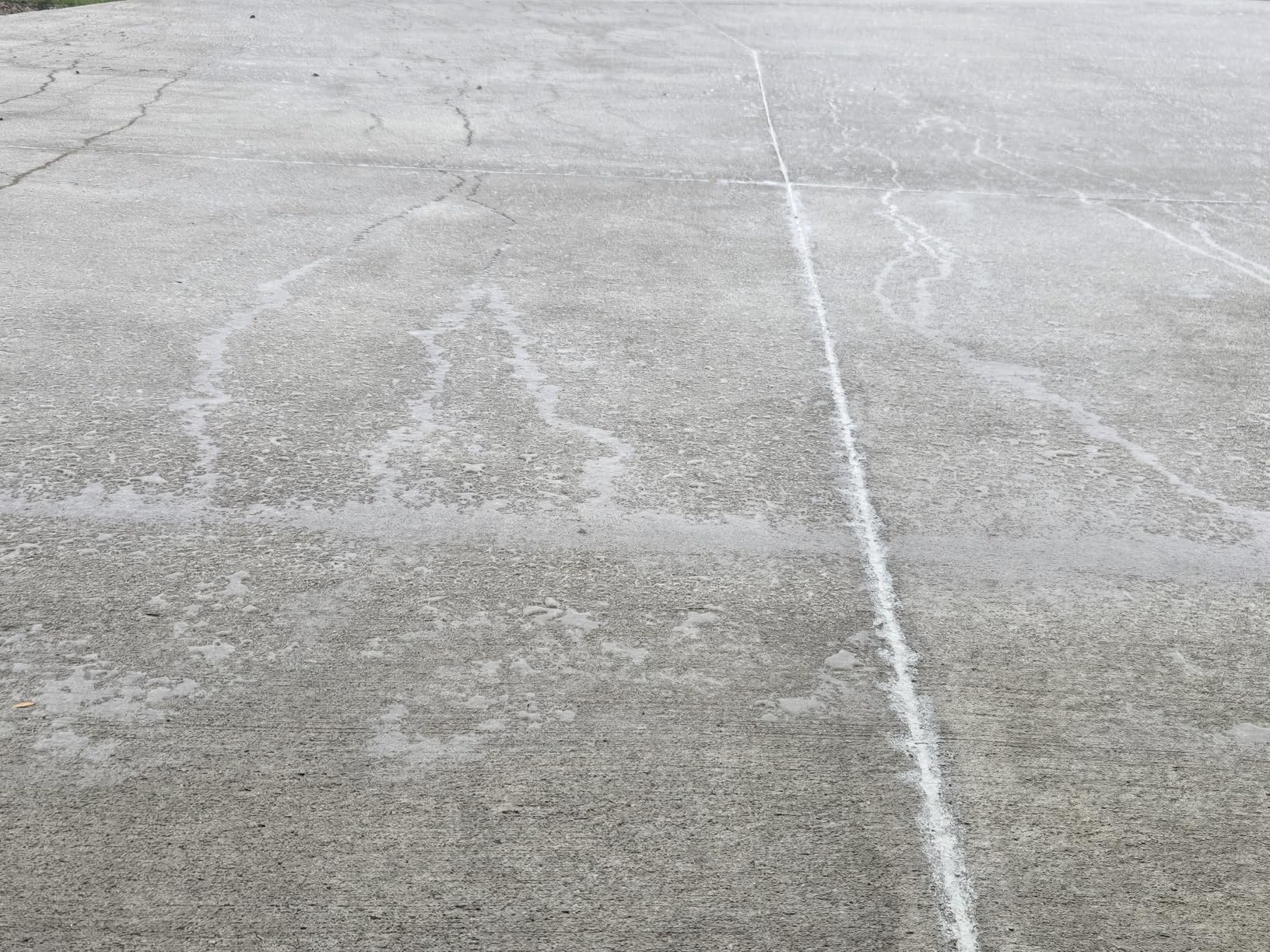 Armor SX5000 WB Natural-Look Penetrating Water-Based Silane Siloxane Concrete Sealer for Concrete, Brick, Pavers, and Natural Stone - 5 Gallon customer photo 1