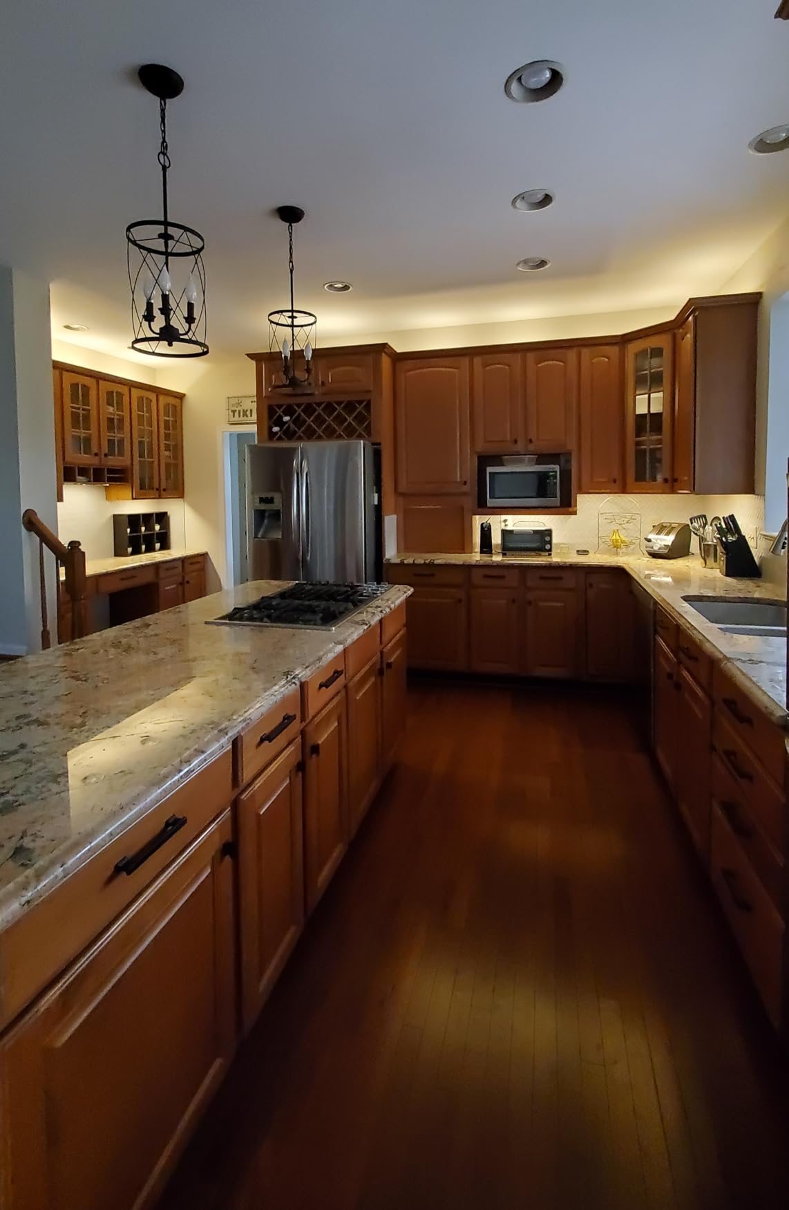 Under Cabinet LED Lighting Kit Plug in or Hardwired, 6 pcs 12 Inches Light Strips, 2000 Lumen, Super Bright, for Kitchen Counter, Closet, Shelf Lights, 31W, Warm White (6 Bars) customer photo 1