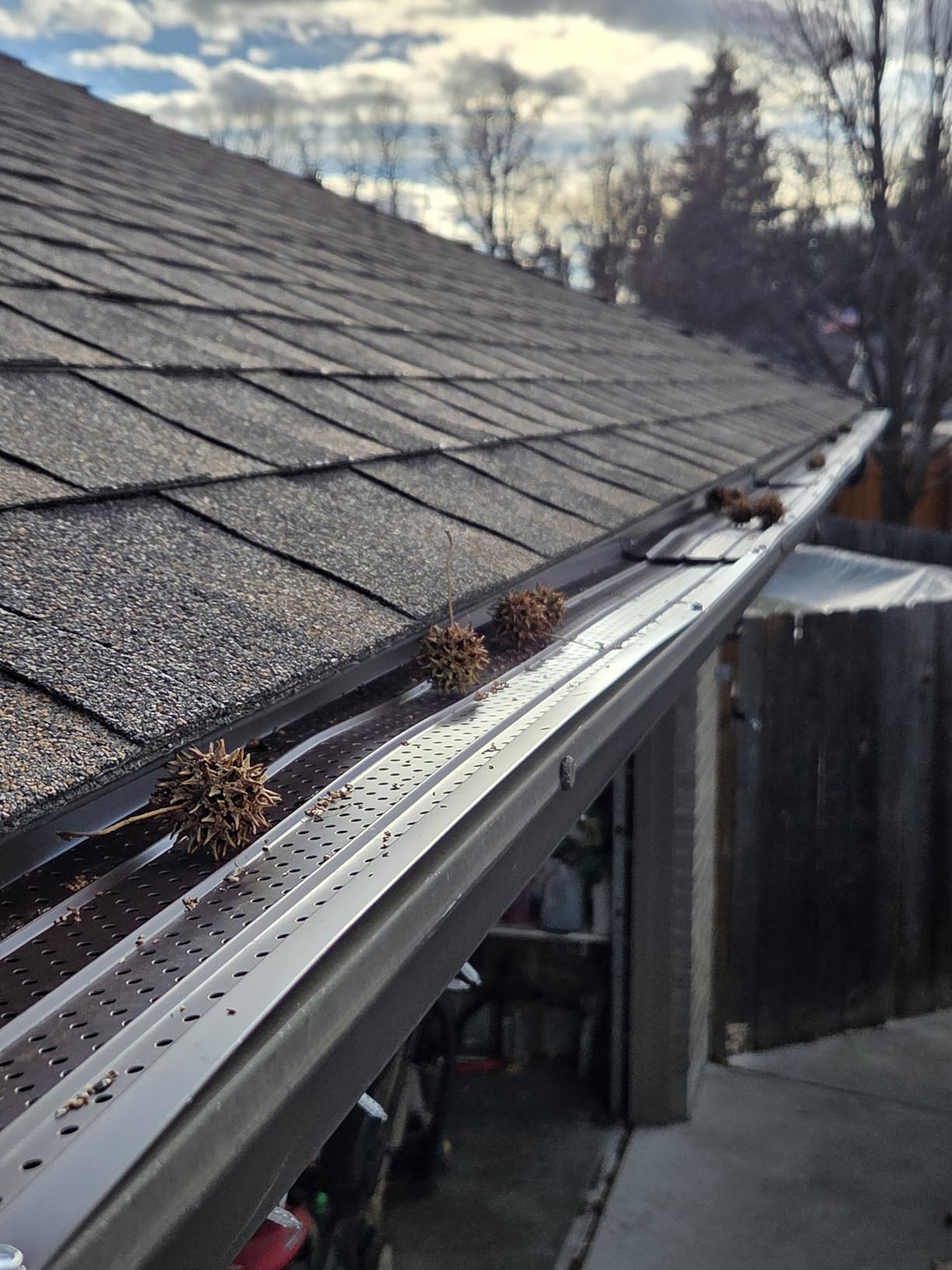 FlowGuard Gutter Guard, USA Made Professional DIY 5 Inch 50-Year Gutter Cover Leaf Protection System - Thermal Thaw Black - Aluminum - 102 Feet - by FlexxPoint customer photo 1