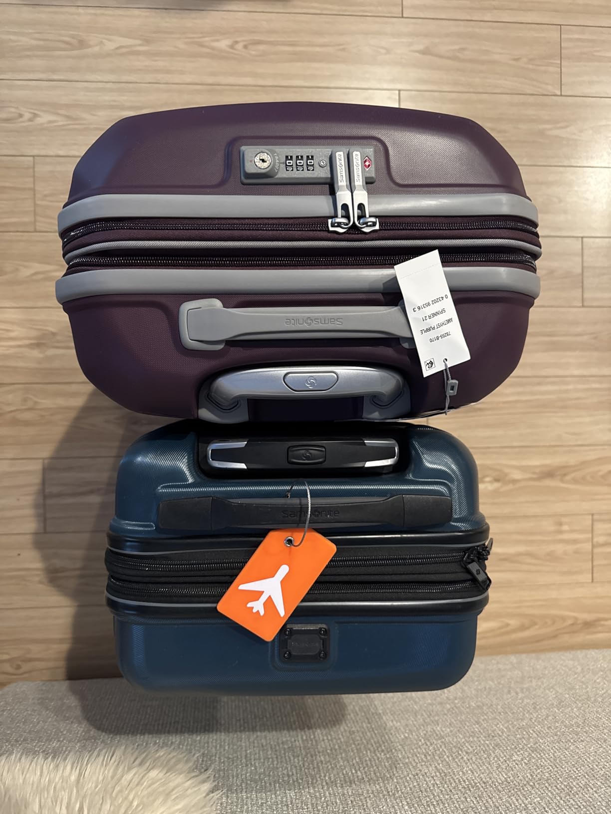 Samsonite Freeform Hardside Carry-On Luggage with Spinner Wheels - Hardshell Suitcase, TSA, Airline-Approved - Expandable Hard Shell, Smooth Rolling Wheels for Lightweight Travel - Black customer photo 1