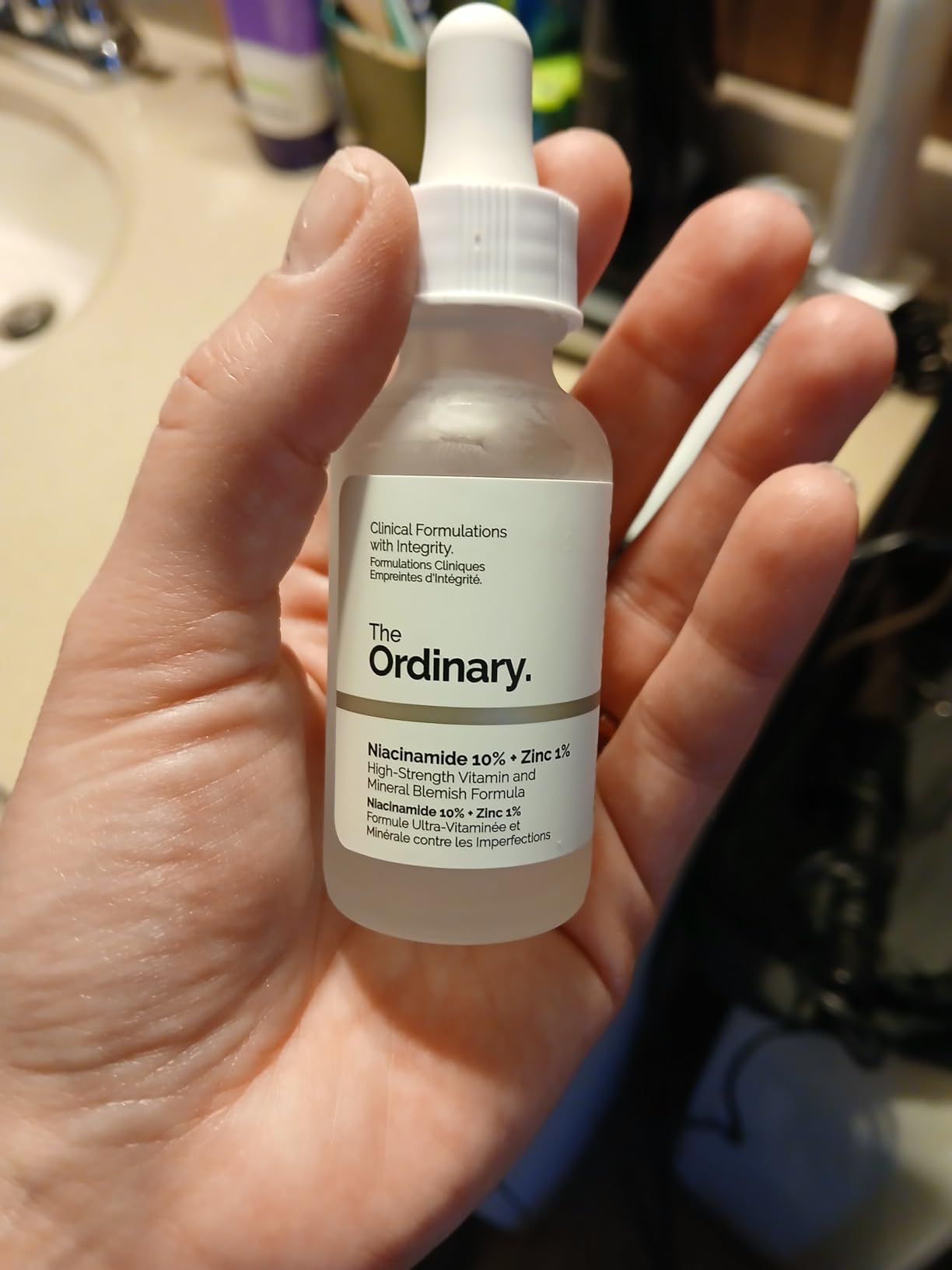 The Ordinary Niacinamide 10% + Zinc 1%, Smoothing Serum for Blemish-Prone Skin customer photo 1